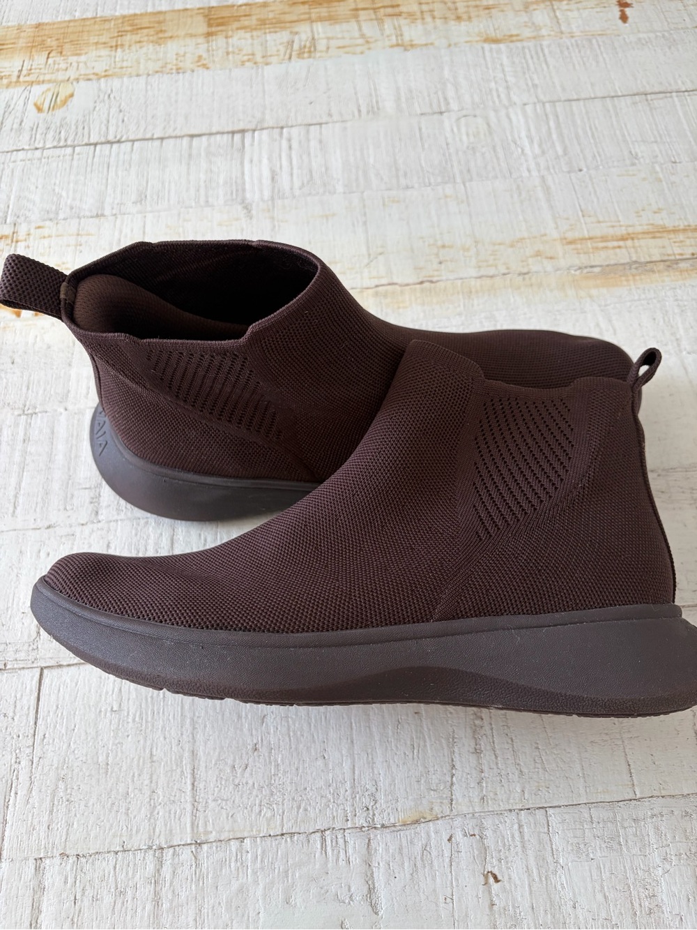 Vivaia Urban Boots EU size 42.5 Women’s 11 Slip On Sneaker Boots Chocolate Brown